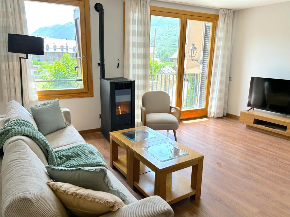 Apartament Al Centre D'Esterri Amb Vistes Uniques By Rural D'Aneu Эстерри-д'Анеу Экстерьер фото