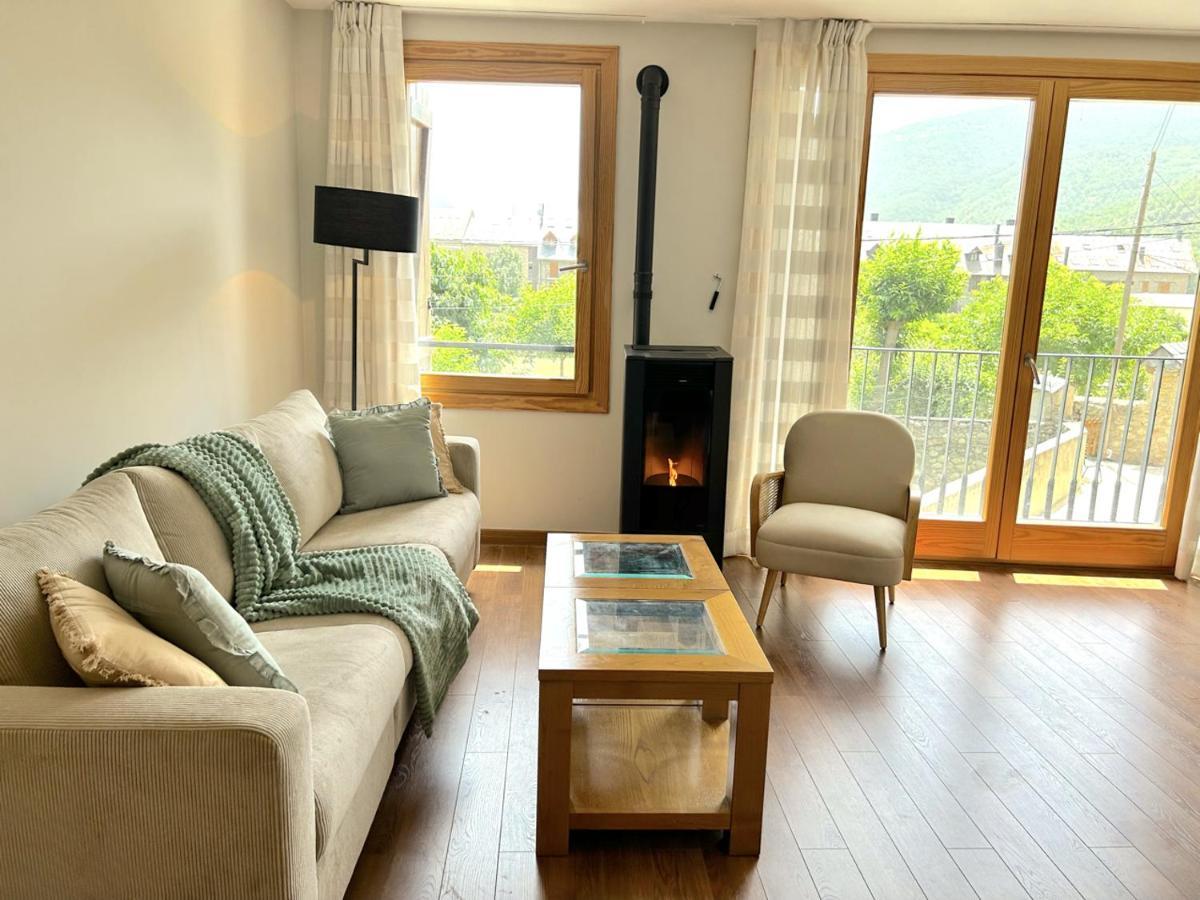 Apartament Al Centre D'Esterri Amb Vistes Uniques By Rural D'Aneu Эстерри-д'Анеу Экстерьер фото